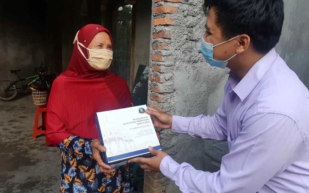 RAMADHAN BEBAGI PT SRIBOGA FLOUR MILL TEBAR PAKET BUKA PUASA DI JAWA TENGAH