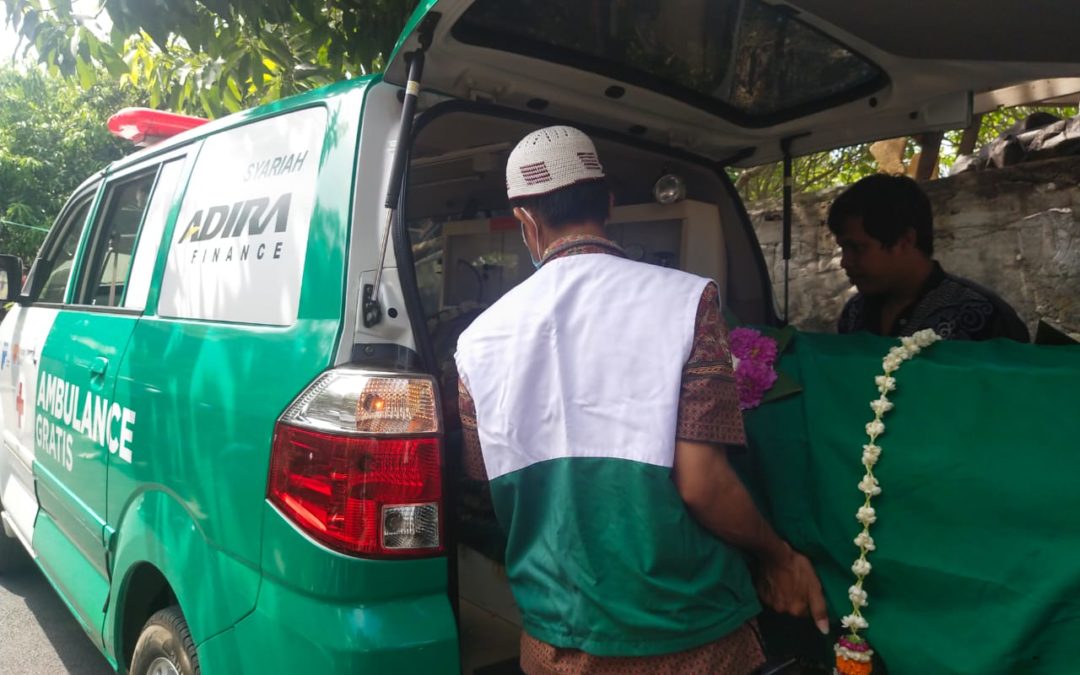 AMBULANCE ADIRA FINANCE SYARIAH DAN FILANTRA KEMBALI MELAKUKAN PENGANTARAN JENAZAH