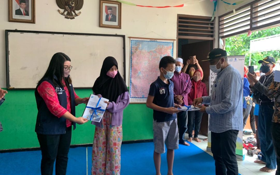 DUKUNG POTENSI GENERASI MUDA, PT TRANSPORTASI JAKARTA GELAR KAMPUNG LITERASI INGGRIS