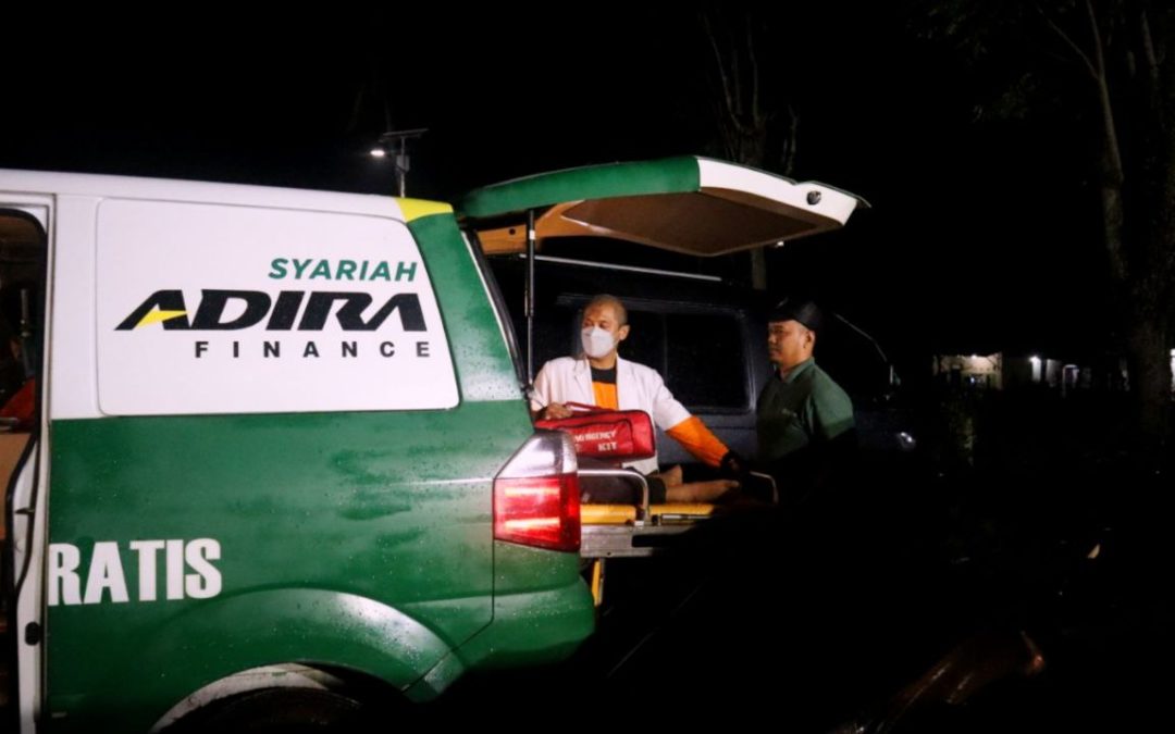 AMBULANCE ADIRA SYARIAH SUPPORT CIANJUR EARTHQUAKE SURVIVAL